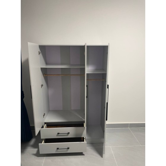 three door wardrobe